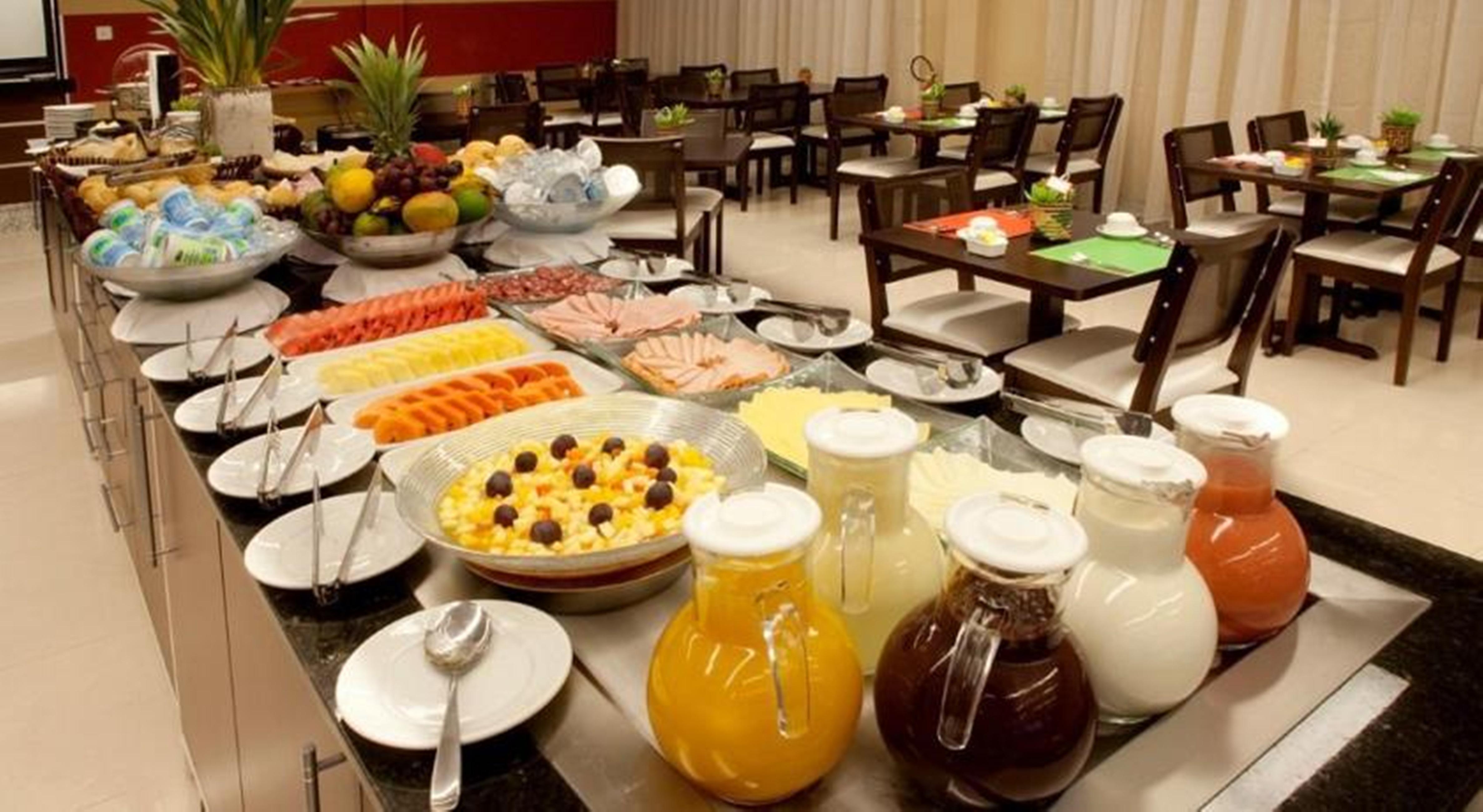 Quality Hotel Μανάους Εξωτερικό φωτογραφία